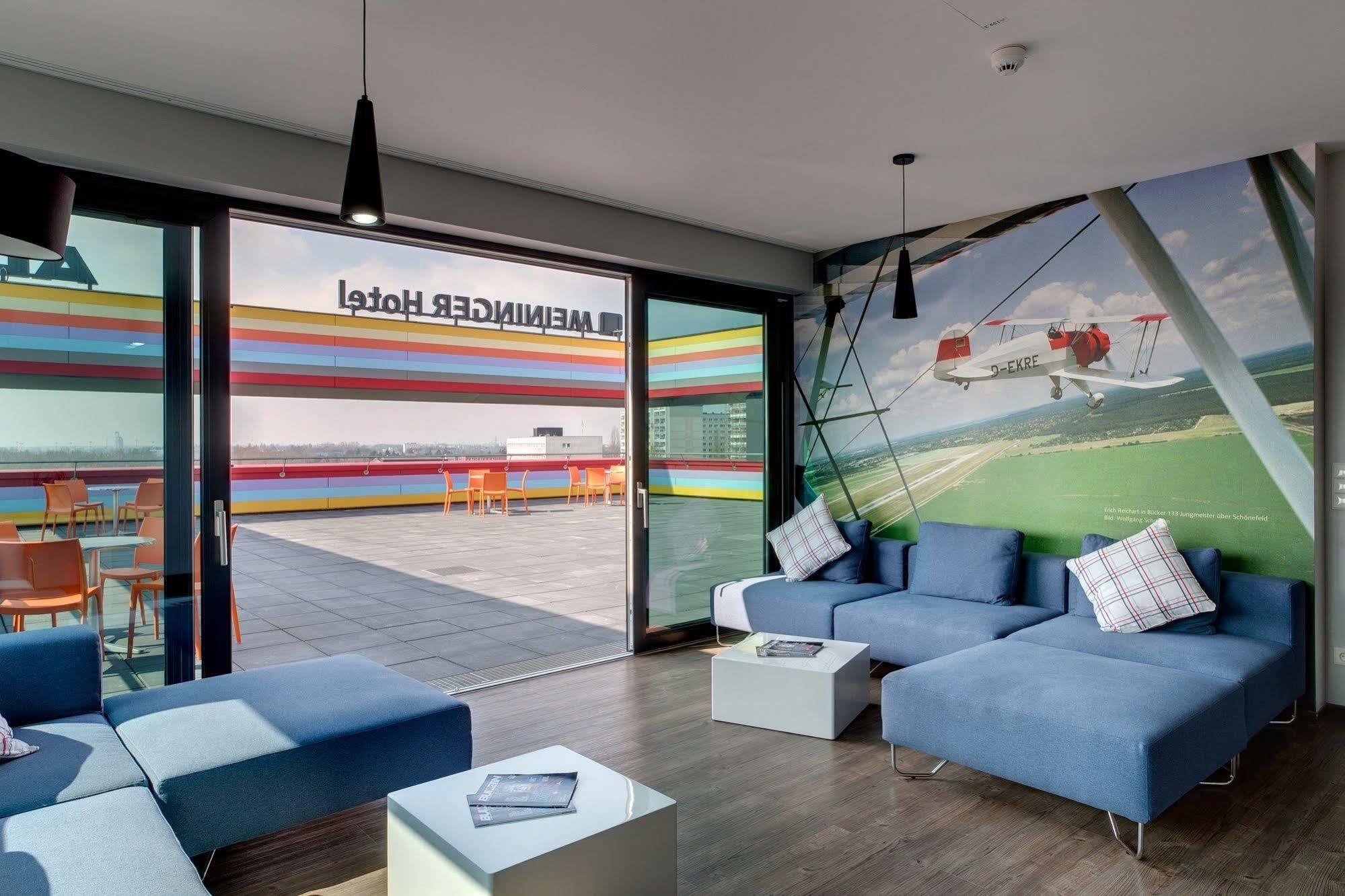 Meininger Hotel Berlin Airport Exterior photo